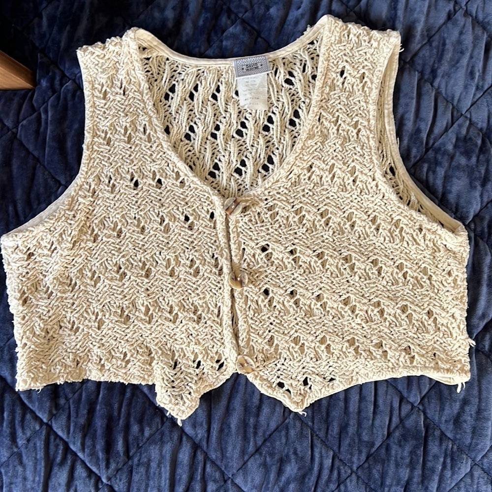 David Wayne vintage crochet vest